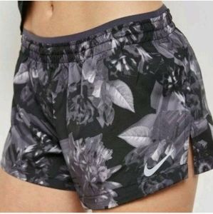 Nike Elevate Black And Gray Floral Running Shorts
